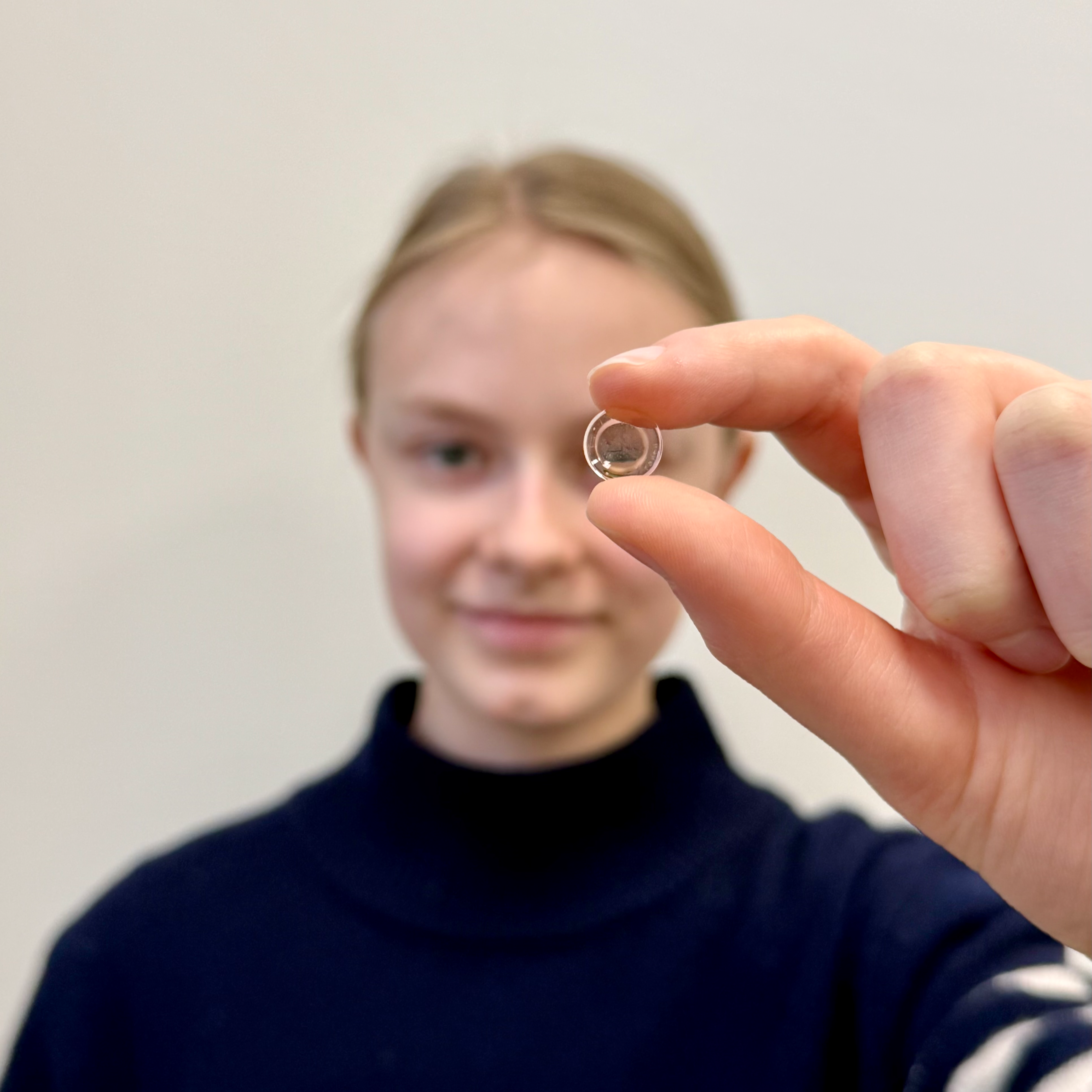 Nora (11 y/o): “Using ortho-k lenses is a natural part of everyday life for me”